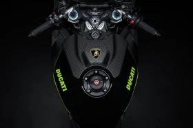 Ducati Panigale Lamborghini, снимка 5