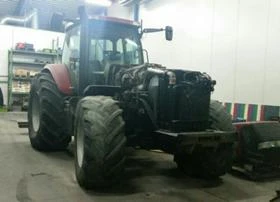 Трактор CASE IH Резервни части, снимка 1