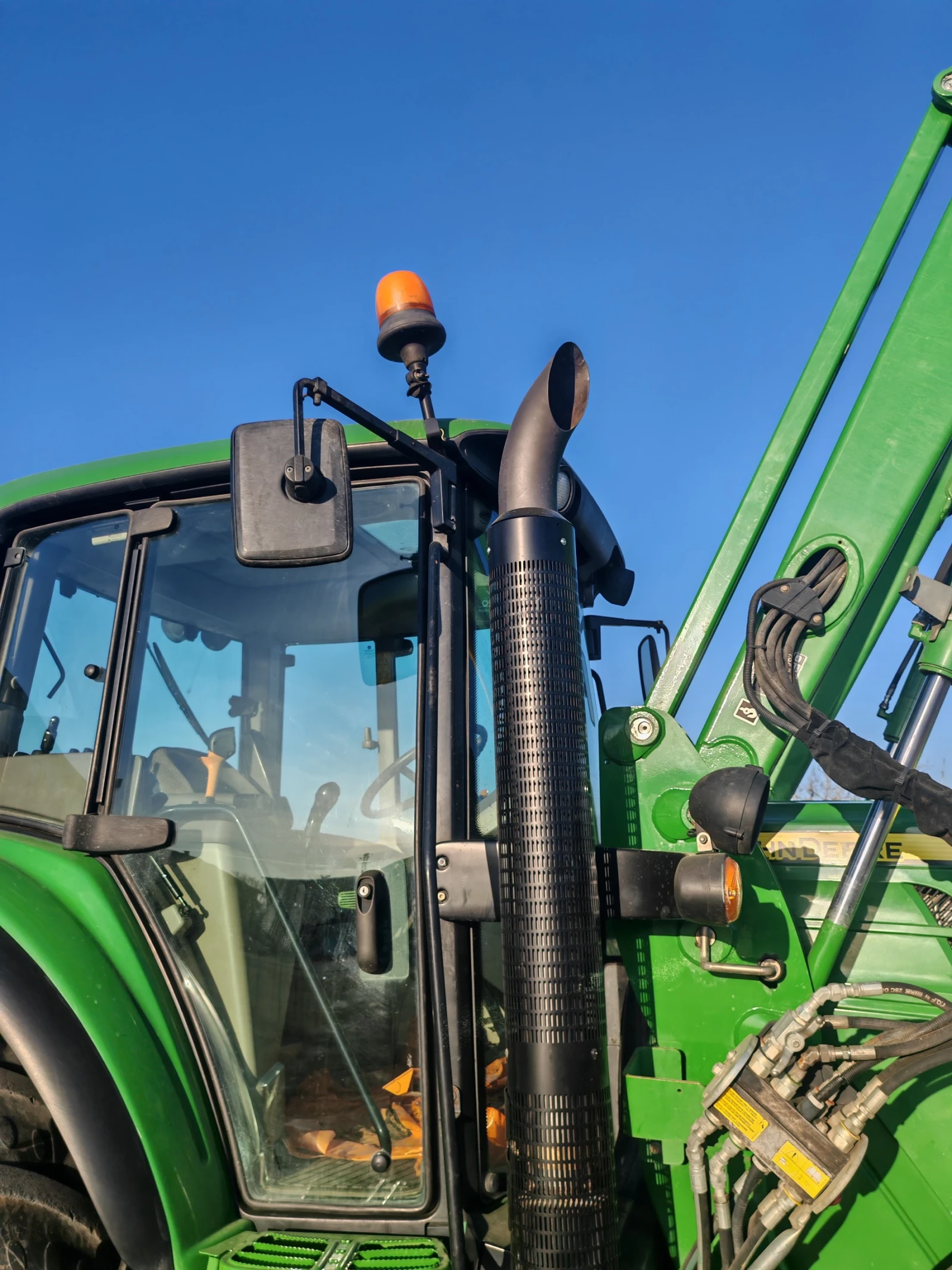 Трактор John Deere 6125M лизинг с първоначална вноска 20 %, снимка 5 - Селскостопанска техника - 53832913