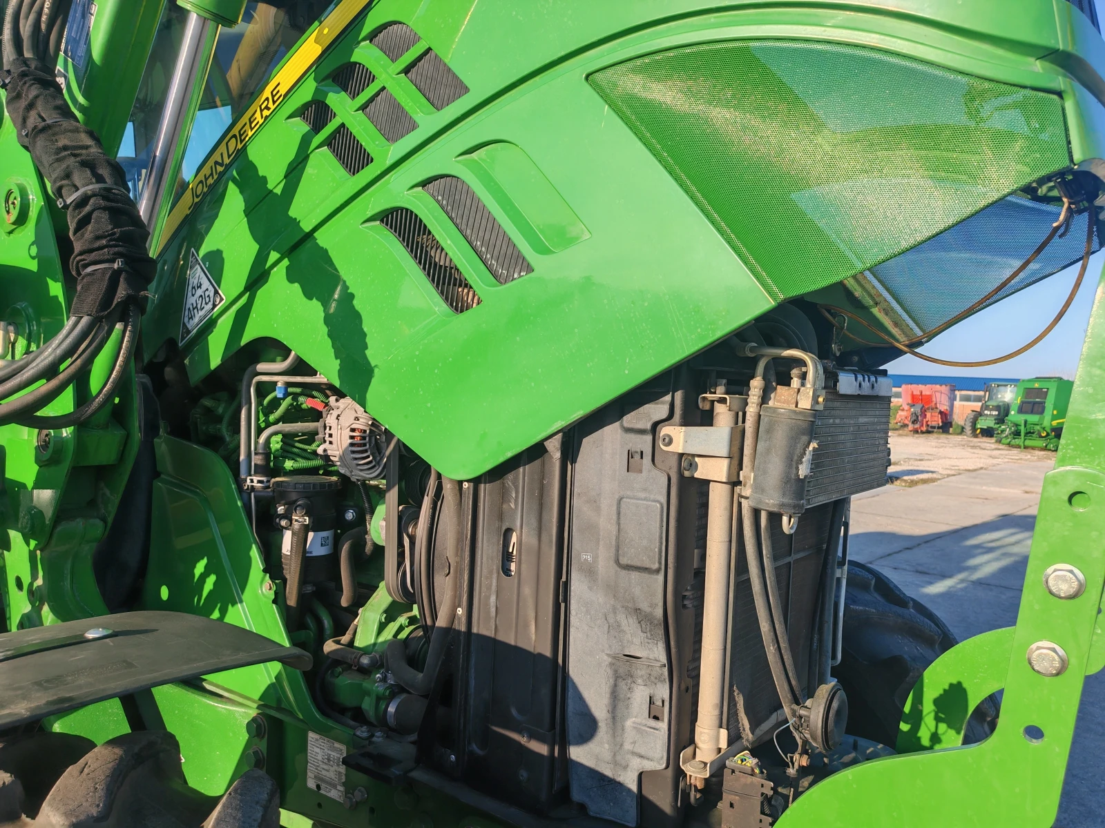 Трактор John Deere 6125M лизинг с първоначална вноска 20 %, снимка 10 - Селскостопанска техника - 53832913