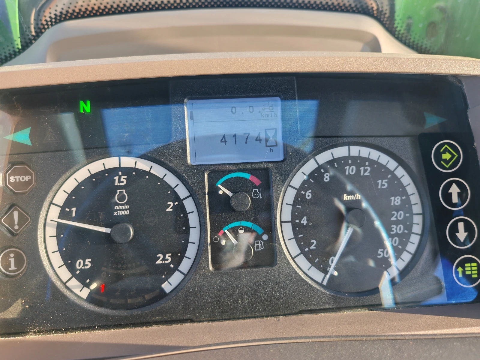 Трактор John Deere 6125M лизинг с първоначална вноска 20 %, снимка 15 - Селскостопанска техника - 53832913