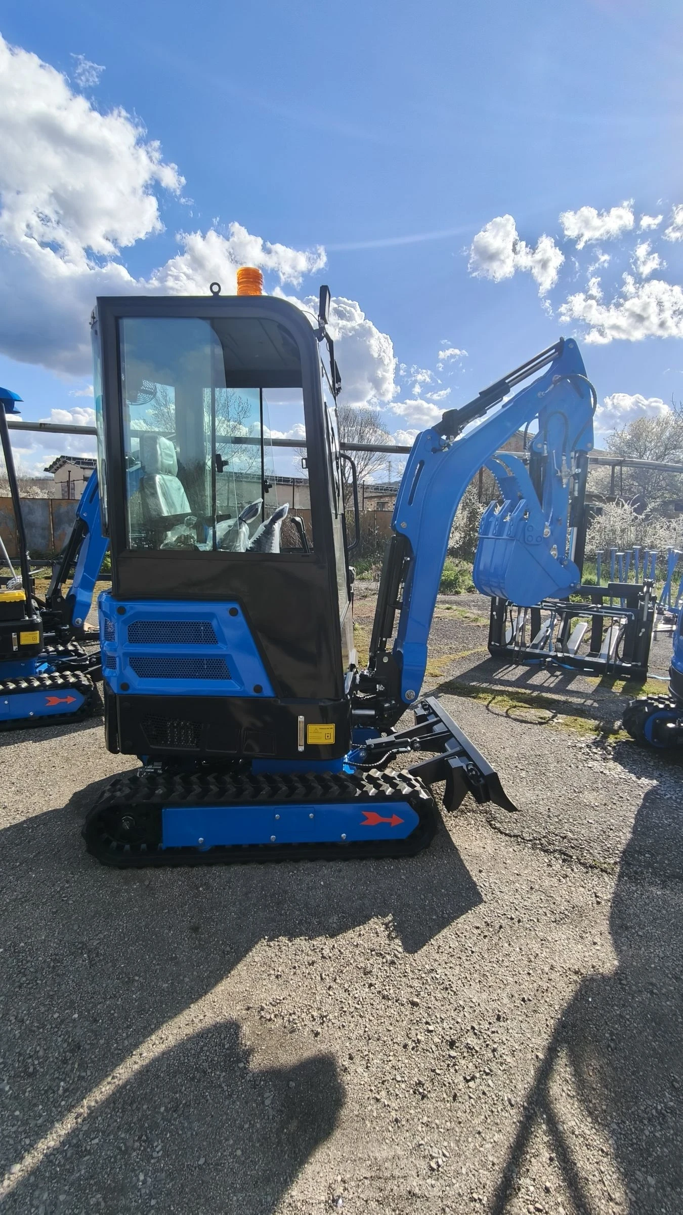 Багер Друга марка VSN N20PRO L, снимка 7 - Индустриална техника - 52667000