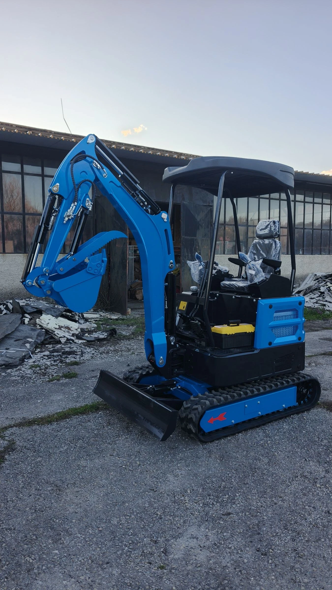 Багер Друга марка VSN N20PRO L, снимка 3 - Индустриална техника - 52667000