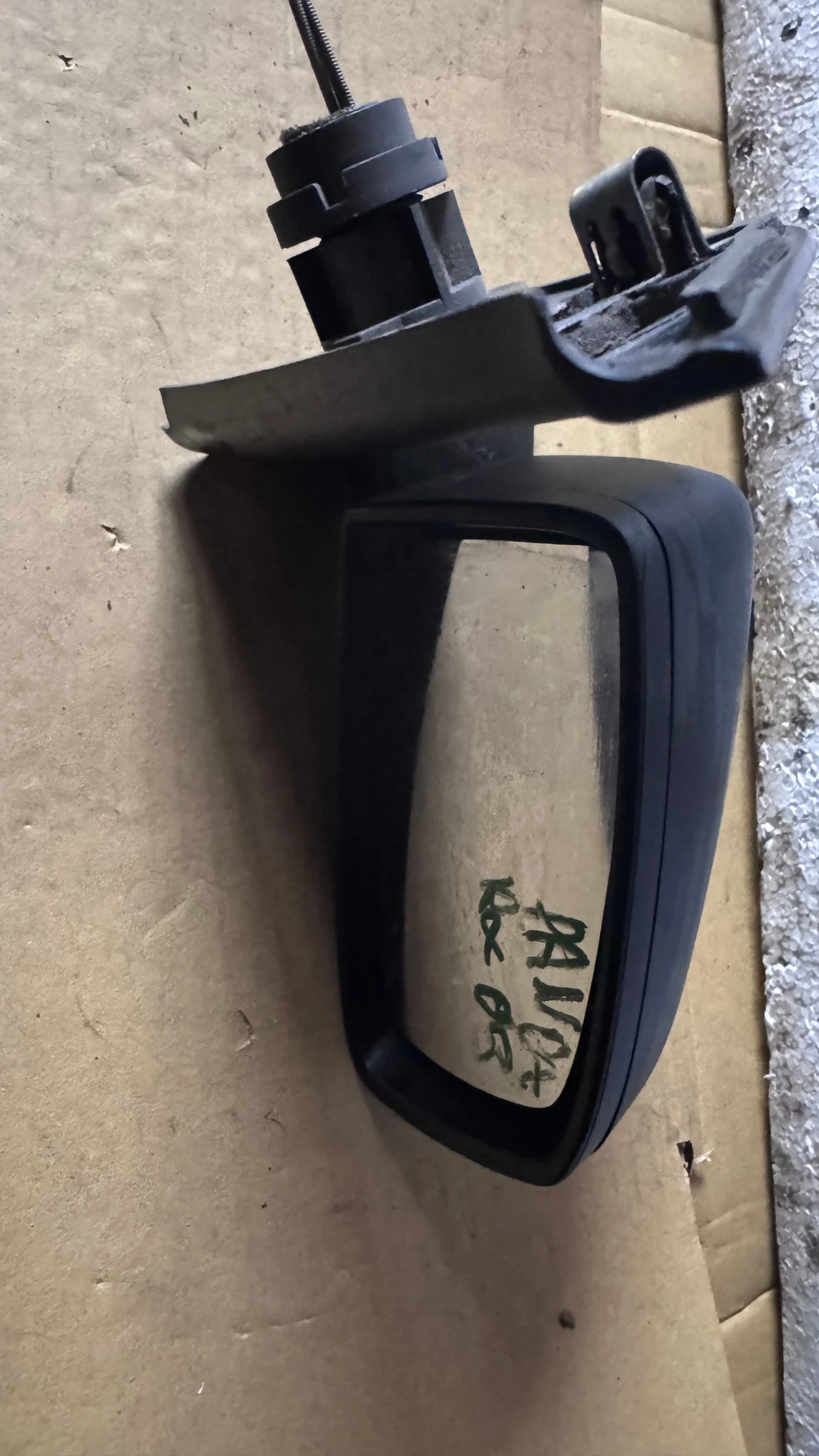   a Fiat Panda - E3021004 / E3011004 | Mobile.bg   1