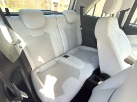 Opel Adam Opel Adam / 1.4i/ 87к.с/ Бял кожен салон, снимка 14