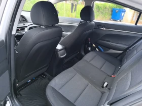 Hyundai Elantra, снимка 10