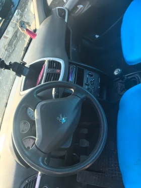 Peugeot 207 1.4 75к.с ГАЗ/Бензин , снимка 5