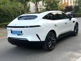 Avatr 11 1.5 L4 REEV 39.05KWH | Auto.bg — изображение 2