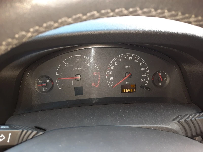 Opel Vectra, снимка 5 - Автомобили и джипове - 46708976