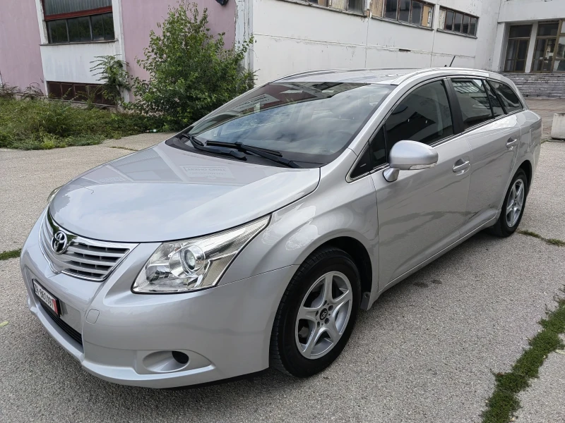 Toyota Avensis 1.8i AUTOMATIC, снимка 2 - Автомобили и джипове - 47087487