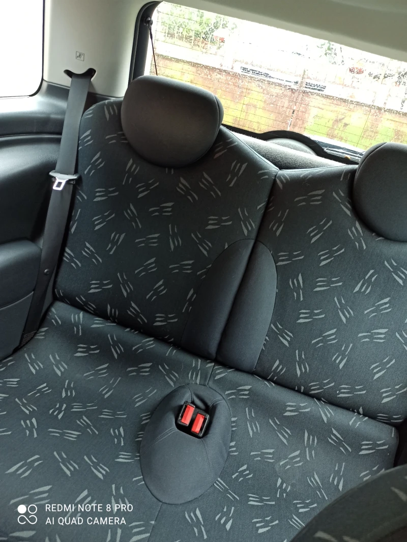 Mini One, снимка 7 - Автомобили и джипове - 50071948