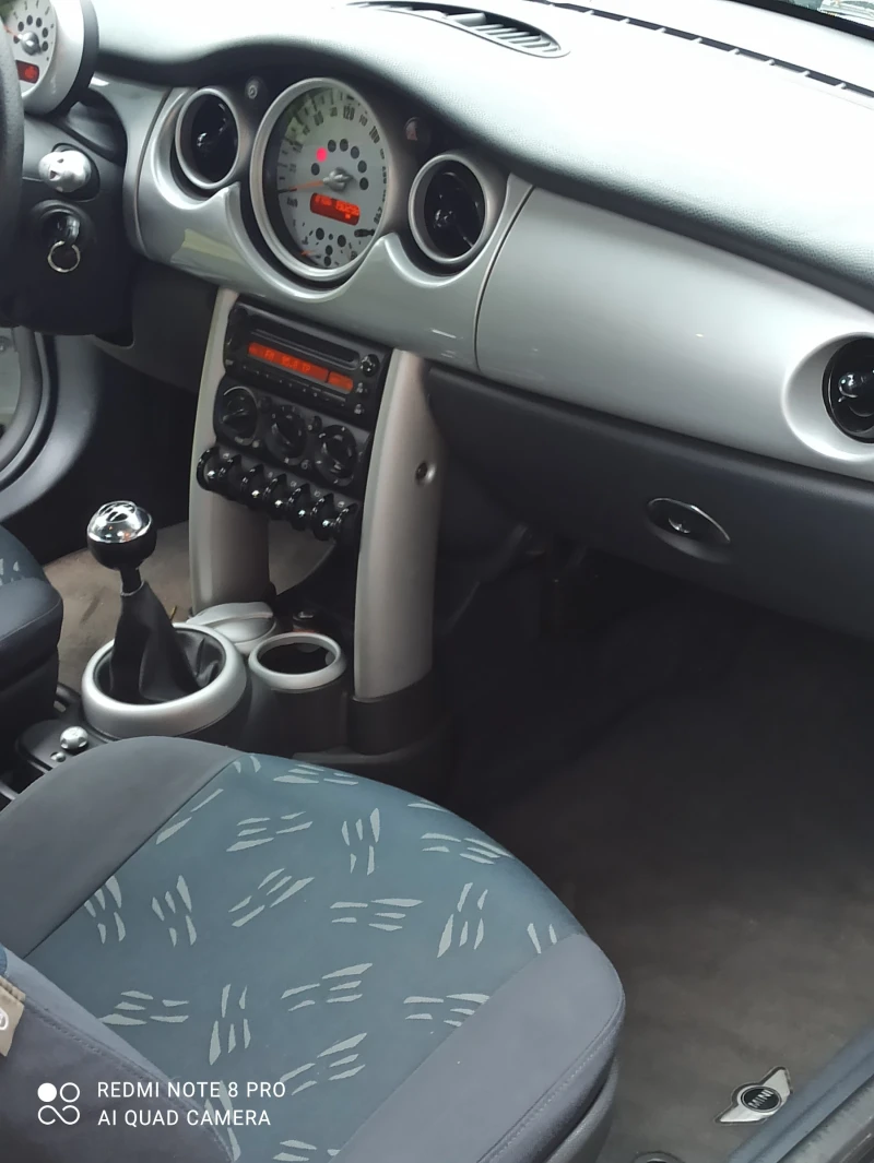 Mini One, снимка 9 - Автомобили и джипове - 50071948