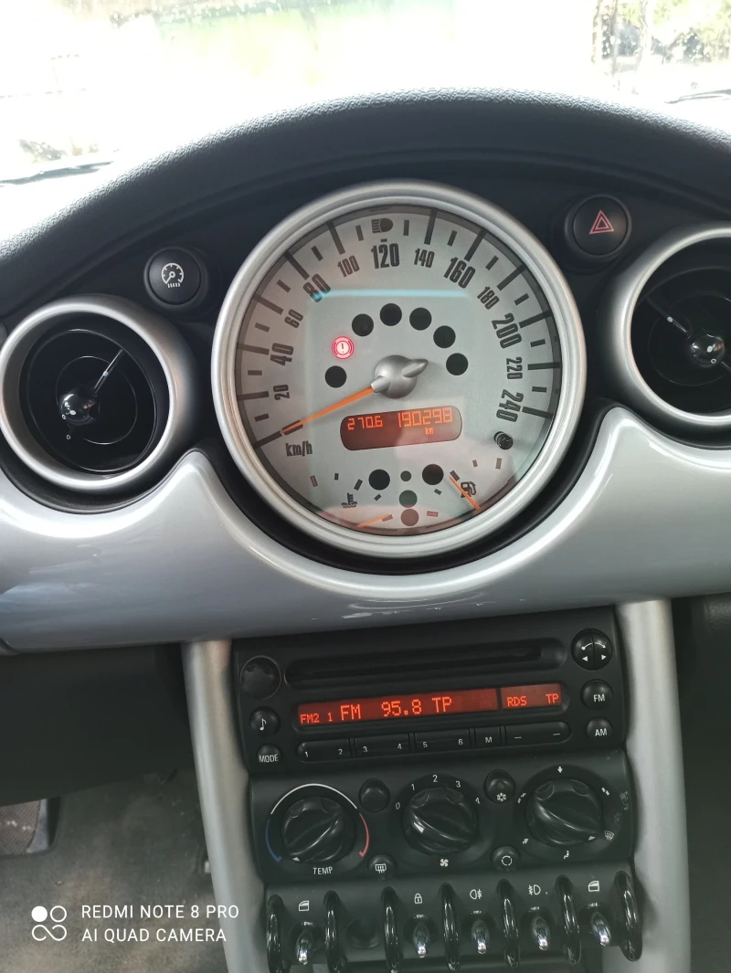 Mini One, снимка 6 - Автомобили и джипове - 50071948