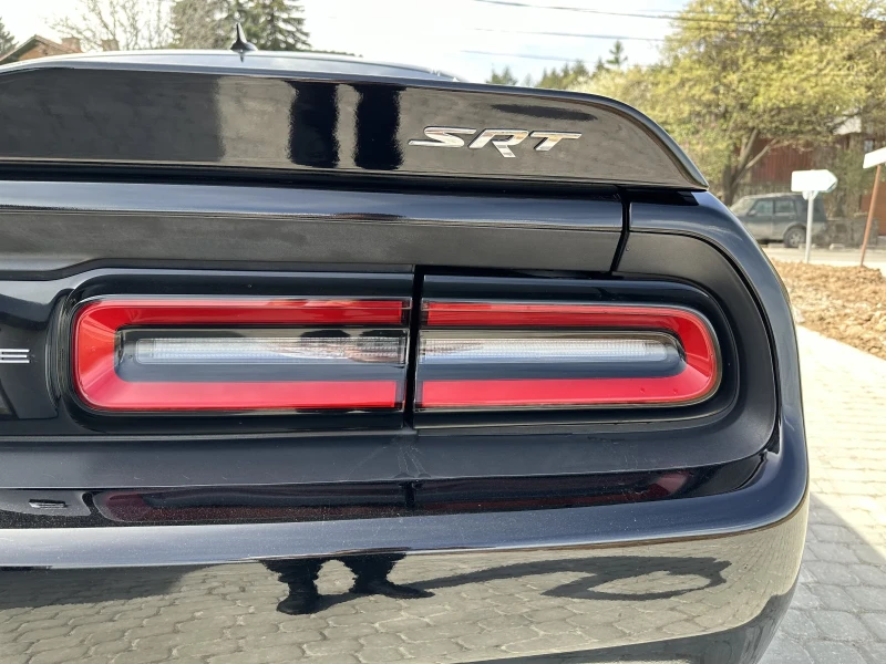 Dodge Challenger SRT 392 , снимка 7 - Автомобили и джипове - 50238969
