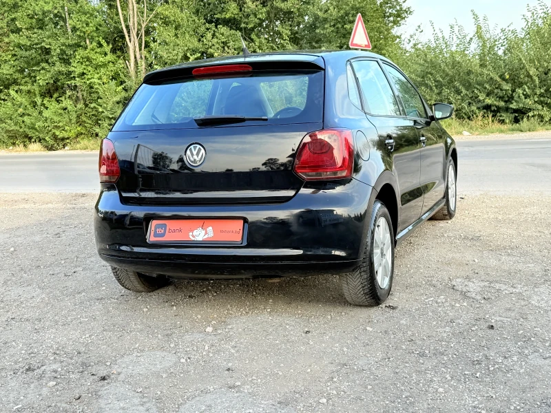 VW Polo 1.6TDI, снимка 6 - Автомобили и джипове - 52489411