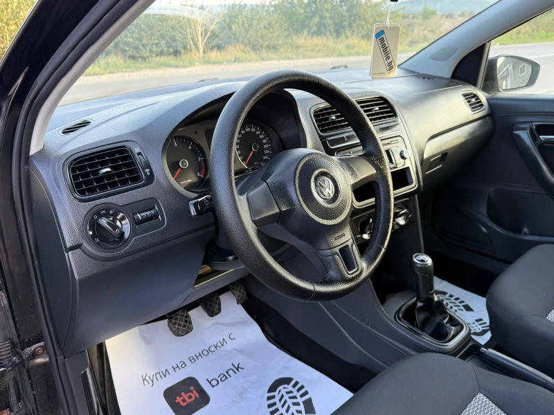 VW Polo 1.6TDI, снимка 11 - Автомобили и джипове - 52489411
