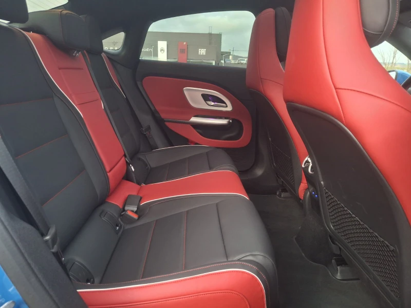 Mercedes-Benz CLA 250 + EQ, снимка 7 - Автомобили и джипове - 52234885