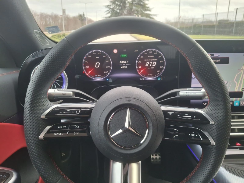 Mercedes-Benz CLA 250 + EQ, снимка 11 - Автомобили и джипове - 52234885