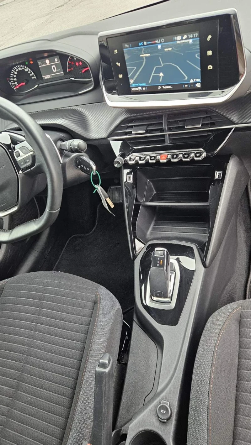 Peugeot 208, снимка 9 - Автомобили и джипове - 52638843