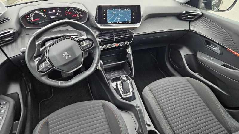 Peugeot 208, снимка 5 - Автомобили и джипове - 52638843