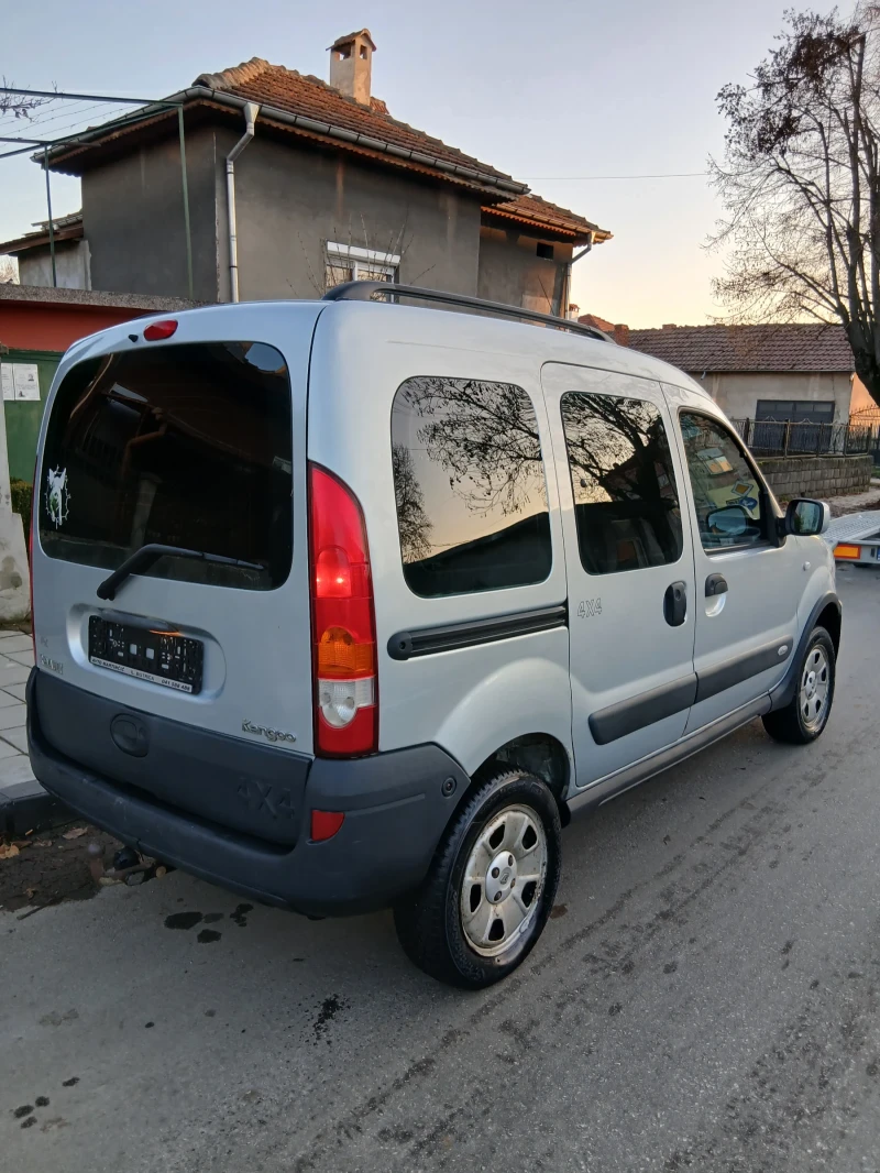 Renault Kangoo 1.6 БЕНЗИН 4Х4, снимка 2 - Автомобили и джипове - 52805417