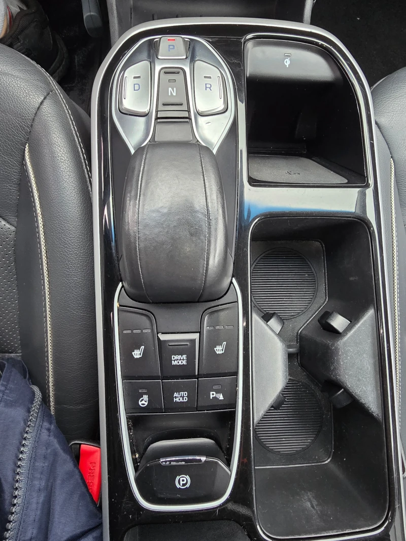 Hyundai Ioniq Electric 28kw, снимка 9 - Автомобили и джипове - 53295708