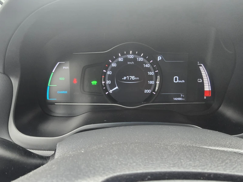 Hyundai Ioniq Electric 28kw, снимка 10 - Автомобили и джипове - 53295708