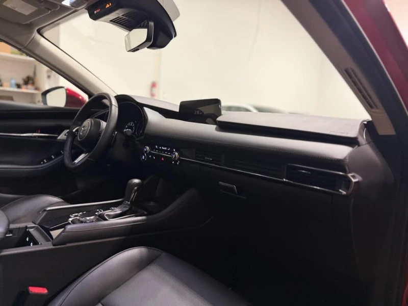 Mazda 3 GT* FWD* АвтоКредит* (ЦЕНА ДО БГ), снимка 14 - Автомобили и джипове - 53572218