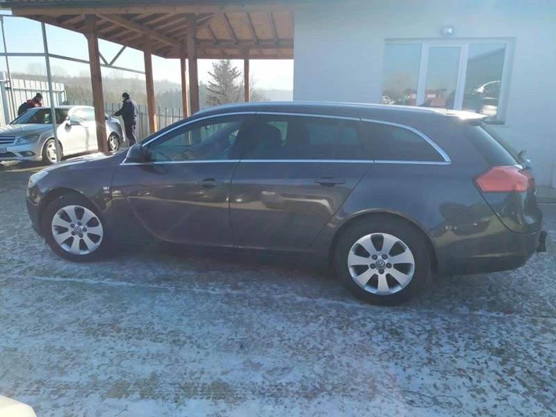 Opel Insignia 2.0 дизел, снимка 7 - Автомобили и джипове - 35327564