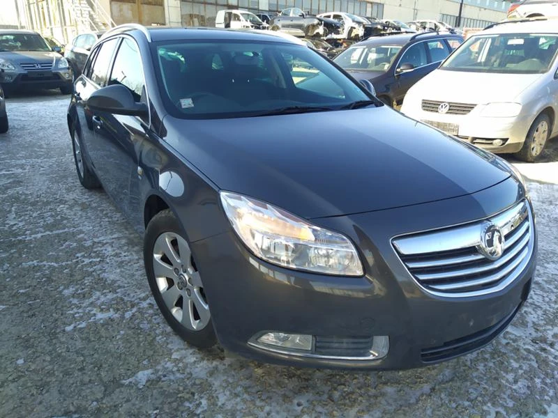 Opel Insignia 2.0 дизел, снимка 2 - Автомобили и джипове - 35327564