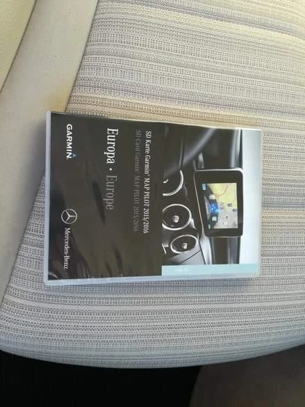 Mercedes-Benz C 180 На 130000 км, снимка 6 - Автомобили и джипове - 52318732