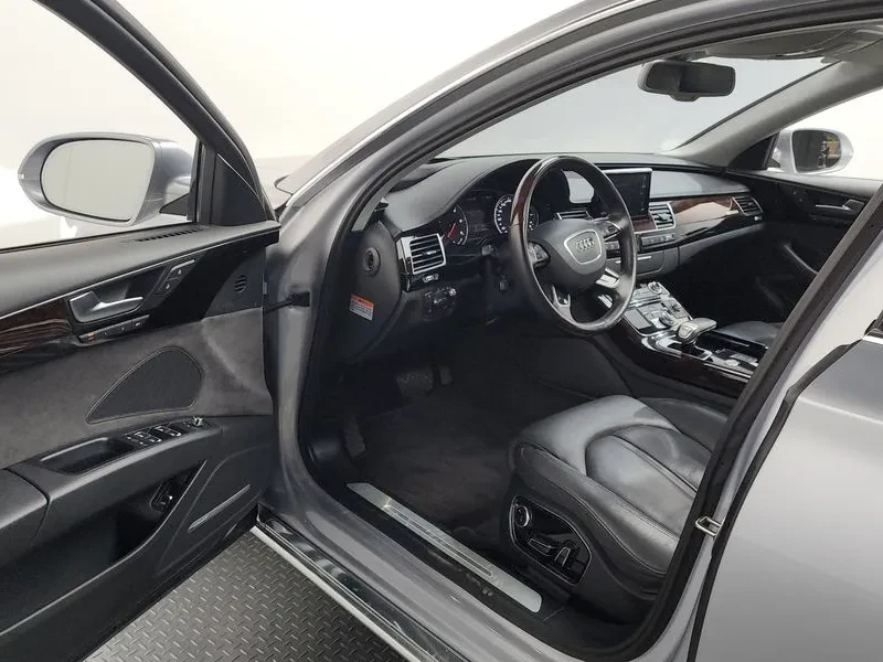Audi A8 3.0 TDI Quattro, снимка 10 - Автомобили и джипове - 55096374