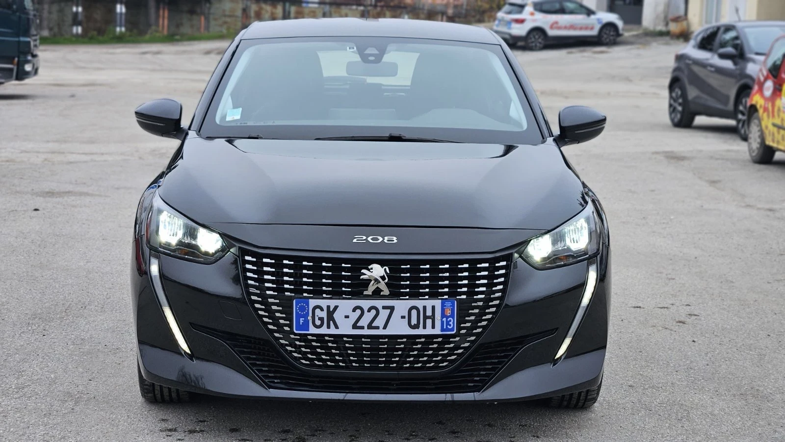 Peugeot 208, снимка 1
