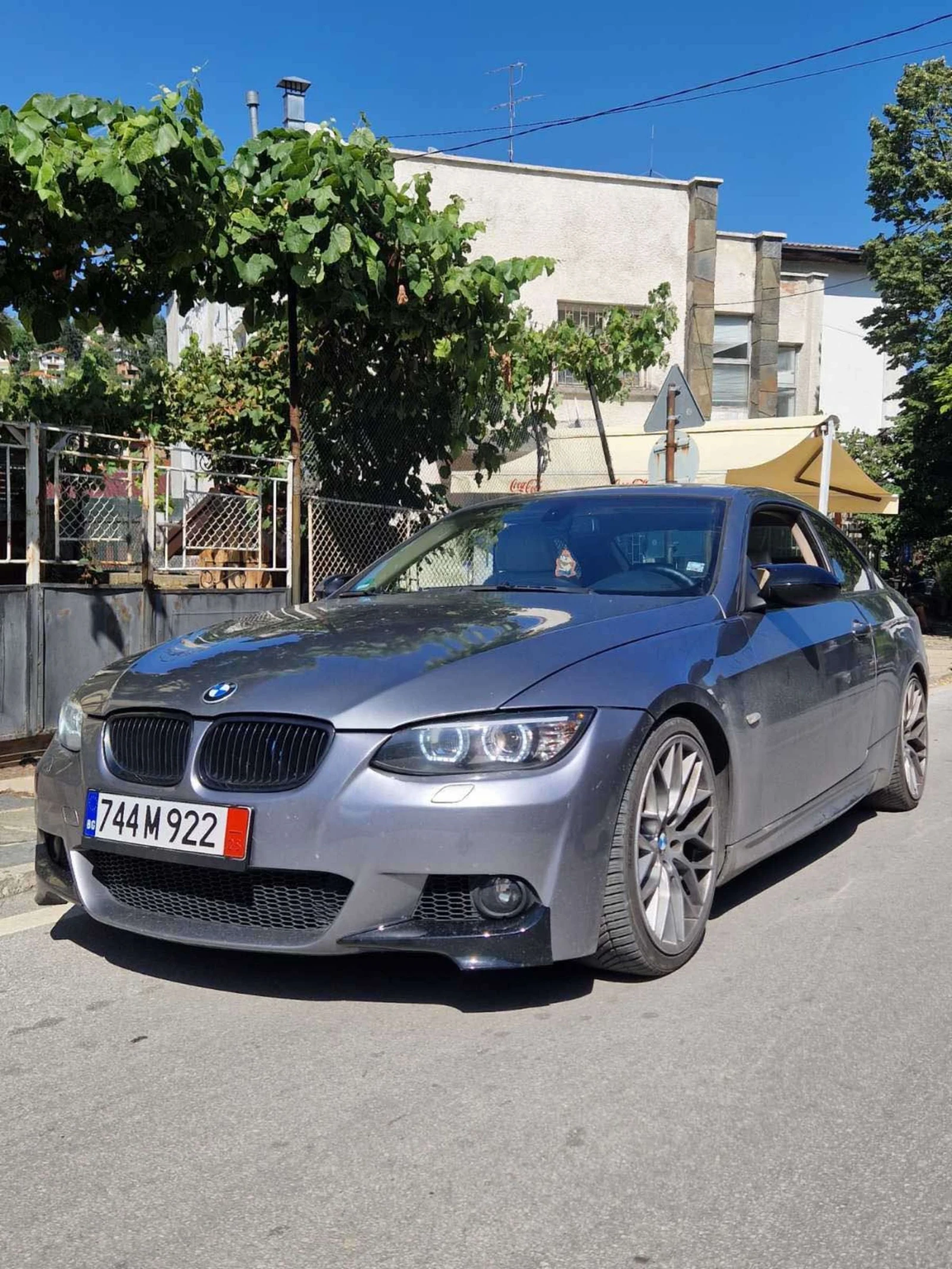 BMW 330, снимка 1