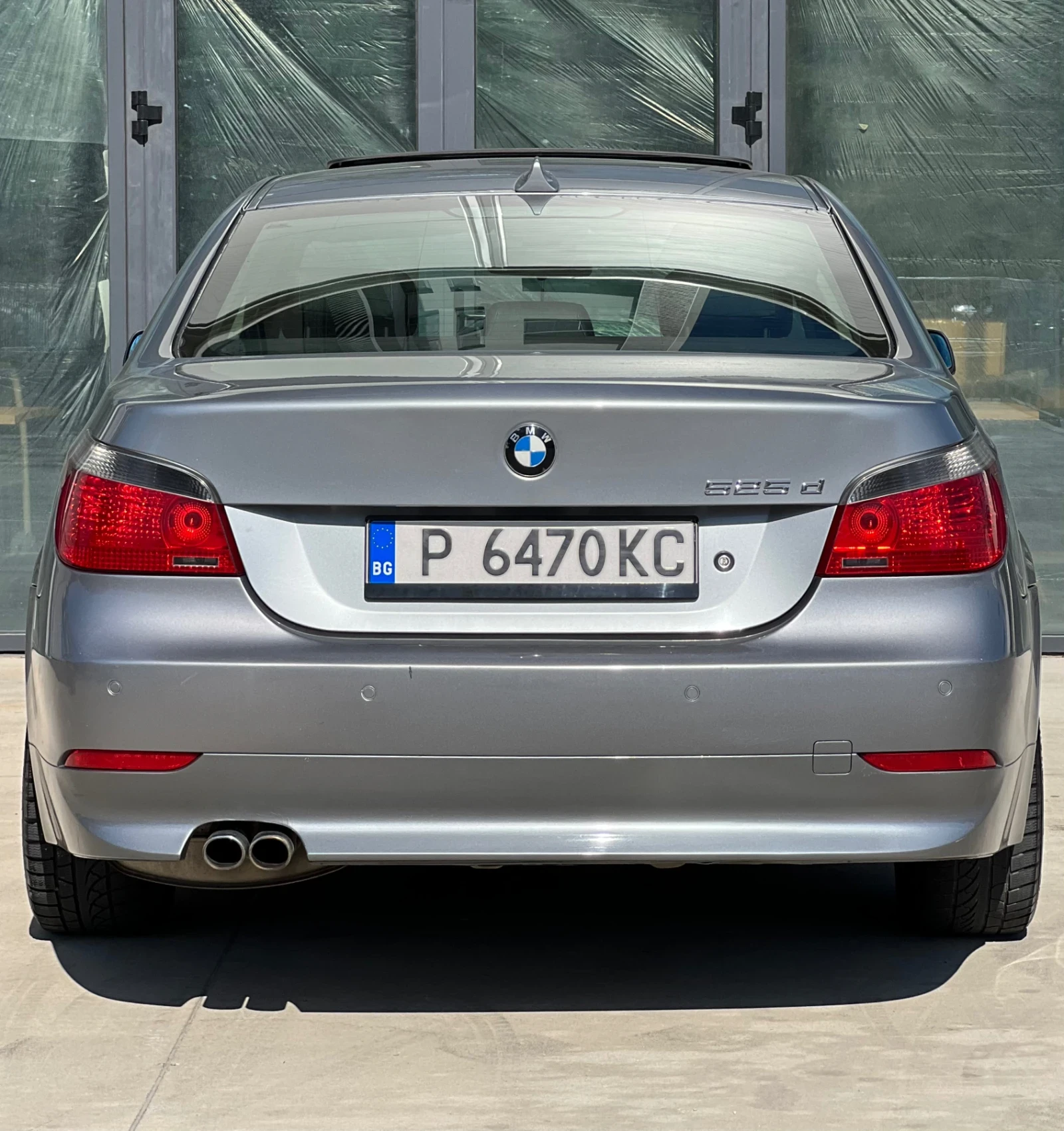 BMW 525 Full/Панорама/Автомат/Кожа/Като нов/Голяма* NAVI// - изображение 2