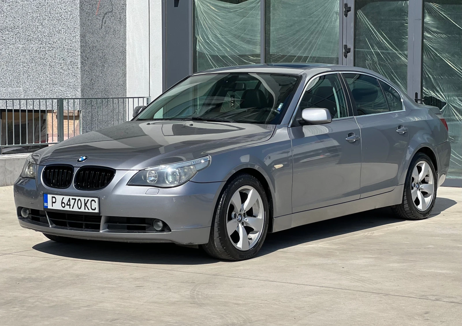 BMW 525 Full/Панорама/Автомат/Кожа/Като нов/Голяма* NAVI// - изображение 4