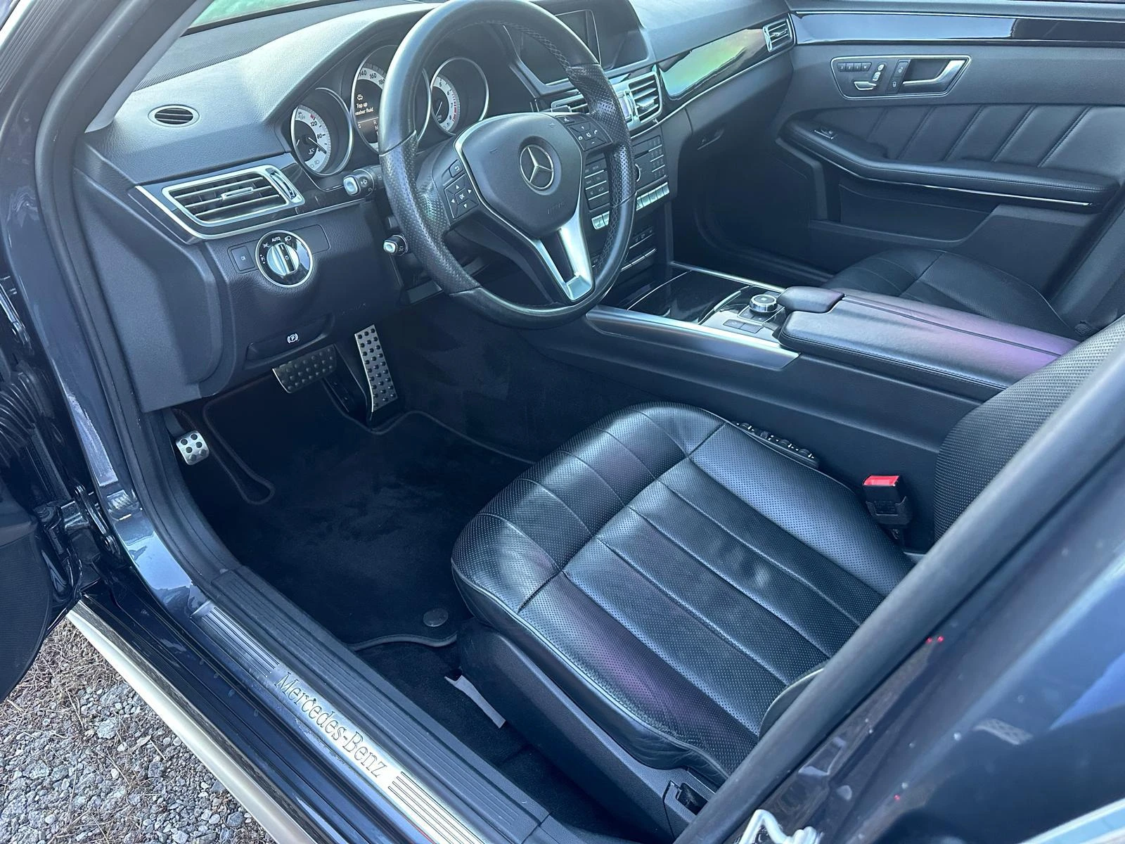Mercedes-Benz E 400 Е400 4 MATIK, снимка 15 - Автомобили и джипове - 50717777