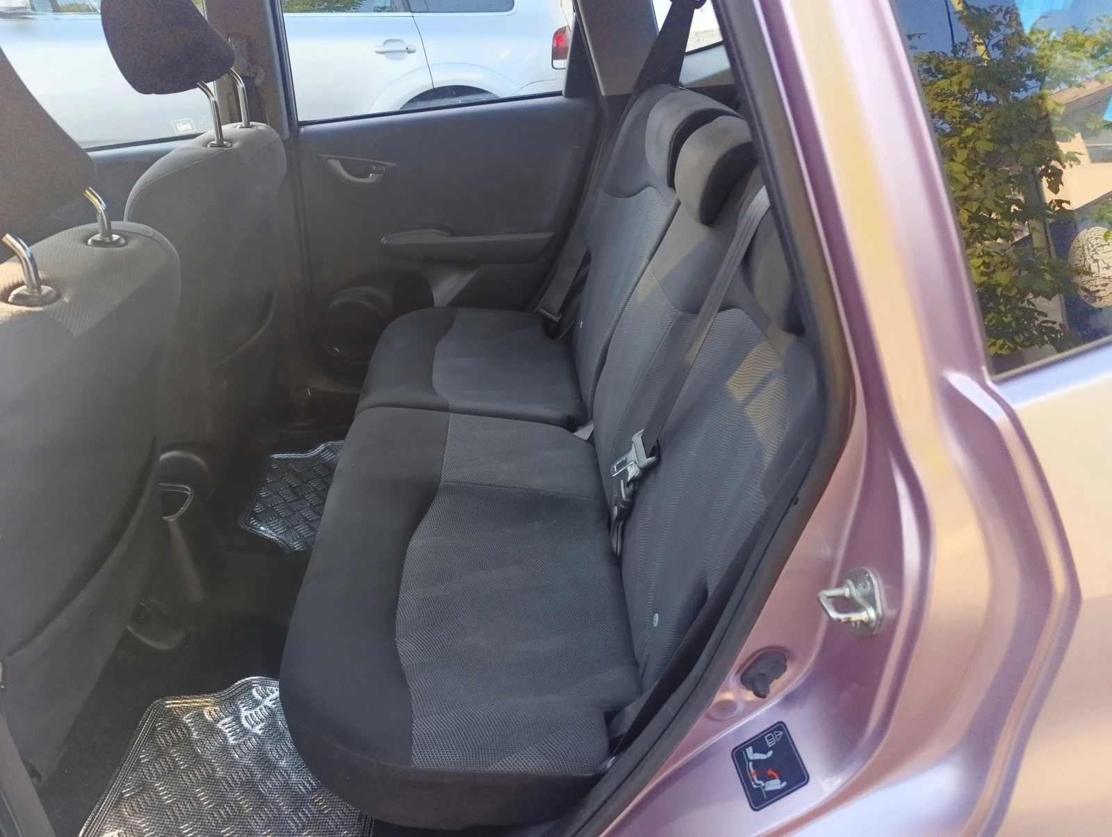 Honda Jazz  - изображение 7