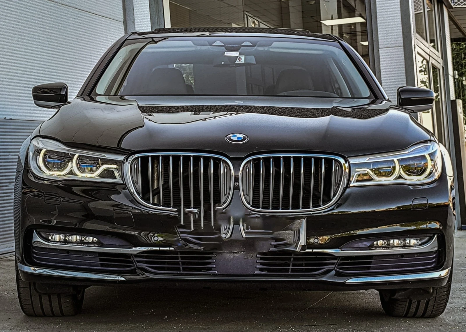 BMW 730  INDIVIDUAL  - изображение 3