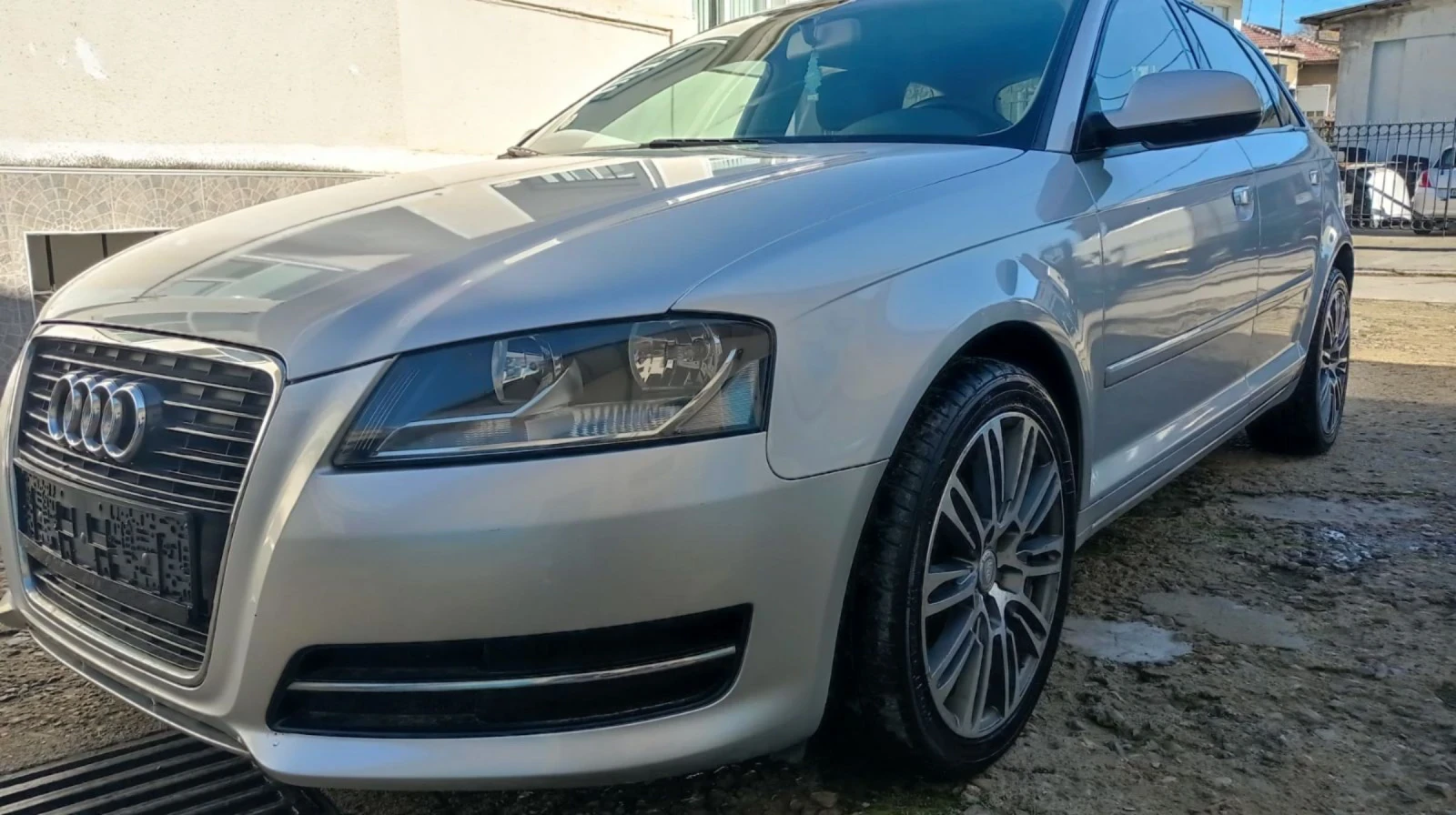 Audi A3 1.6.105 2010.     | Mobile.bg   1