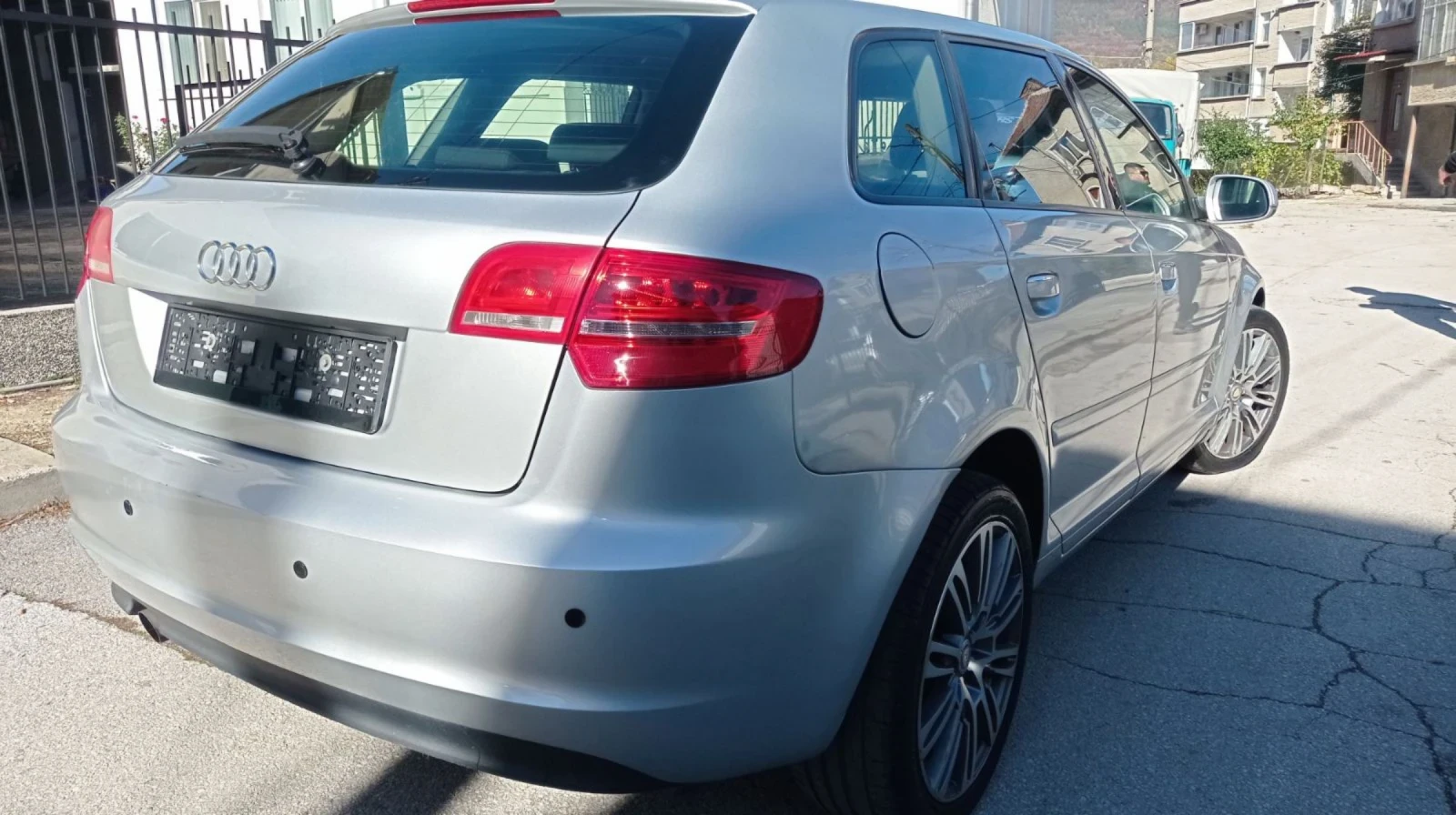 Audi A3 1.6.105 2010.     | Mobile.bg   10