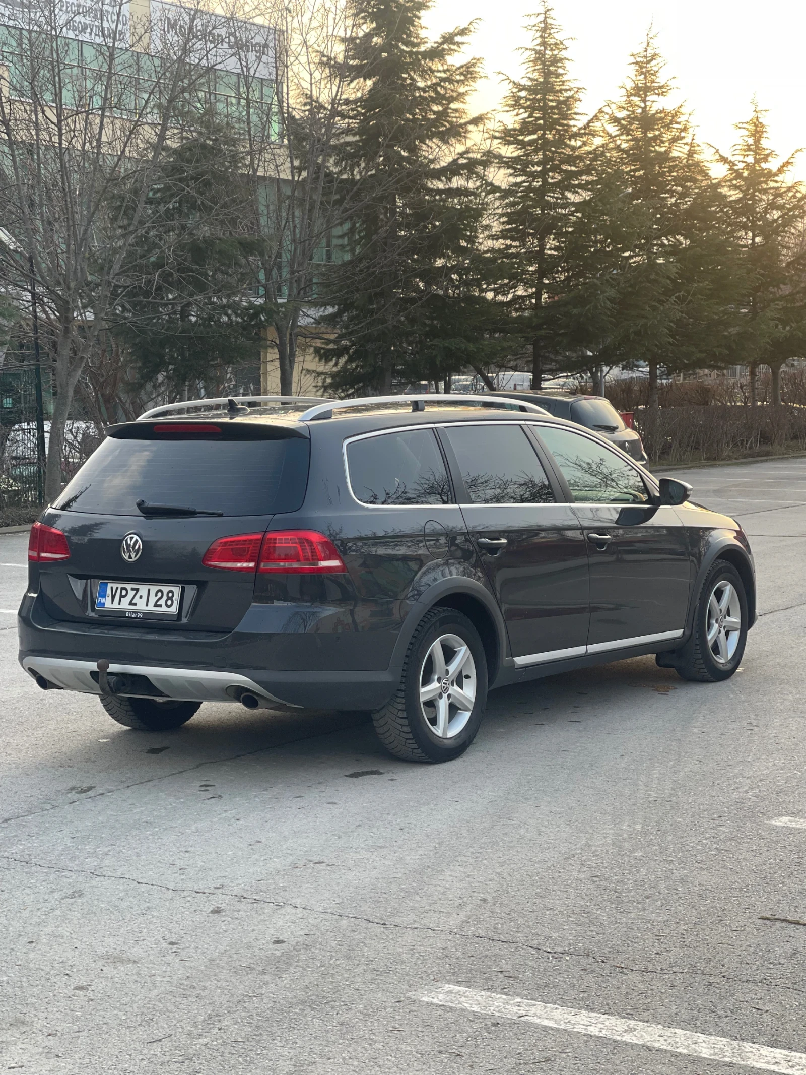 VW Alltrack 2.0 TDI DSG, снимка 6 - Автомобили и джипове - 53727561