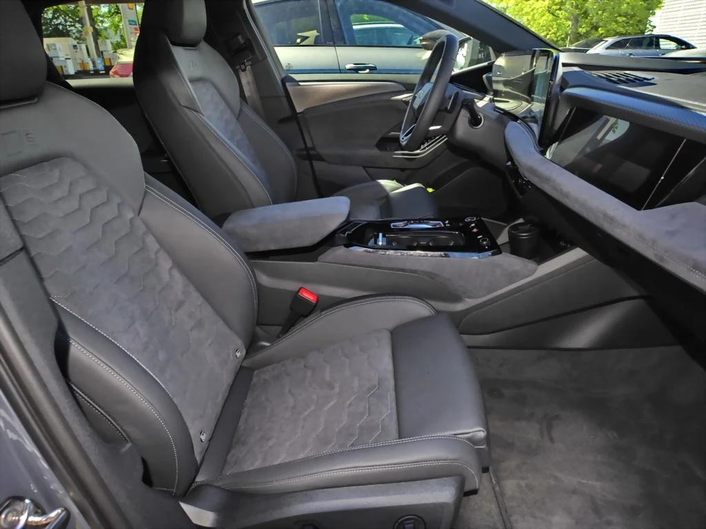 Audi A6 E-TRON QUATTRO SPORTBACK S-LINE B&O, снимка 5 - Автомобили и джипове - 53990552