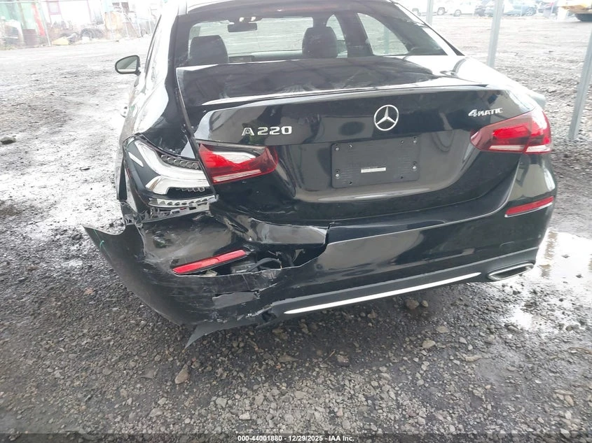 Mercedes-Benz A 220 2.0L I-4 DI, DOHC, VVT, TURBO, 188HP All Wheel | Mobile.bg � ����������� 6