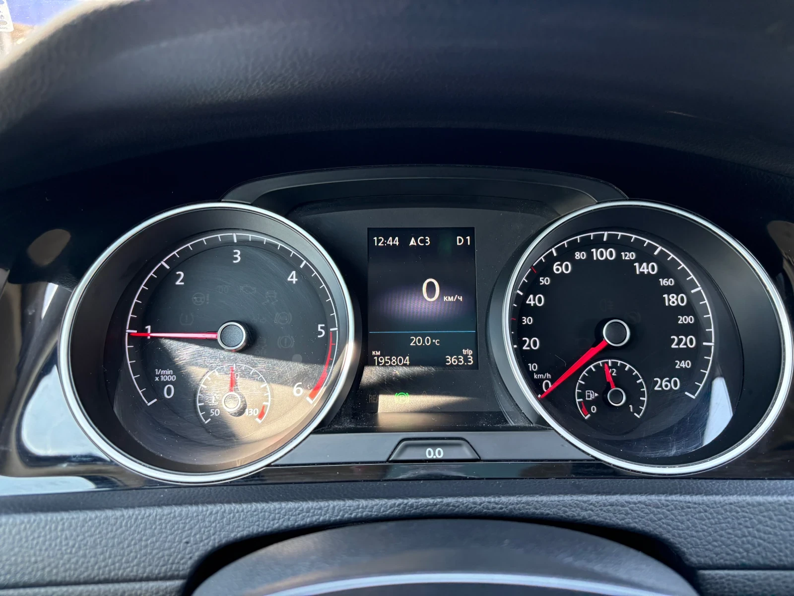 VW Golf, снимка 13 - Автомобили и джипове - 54276907