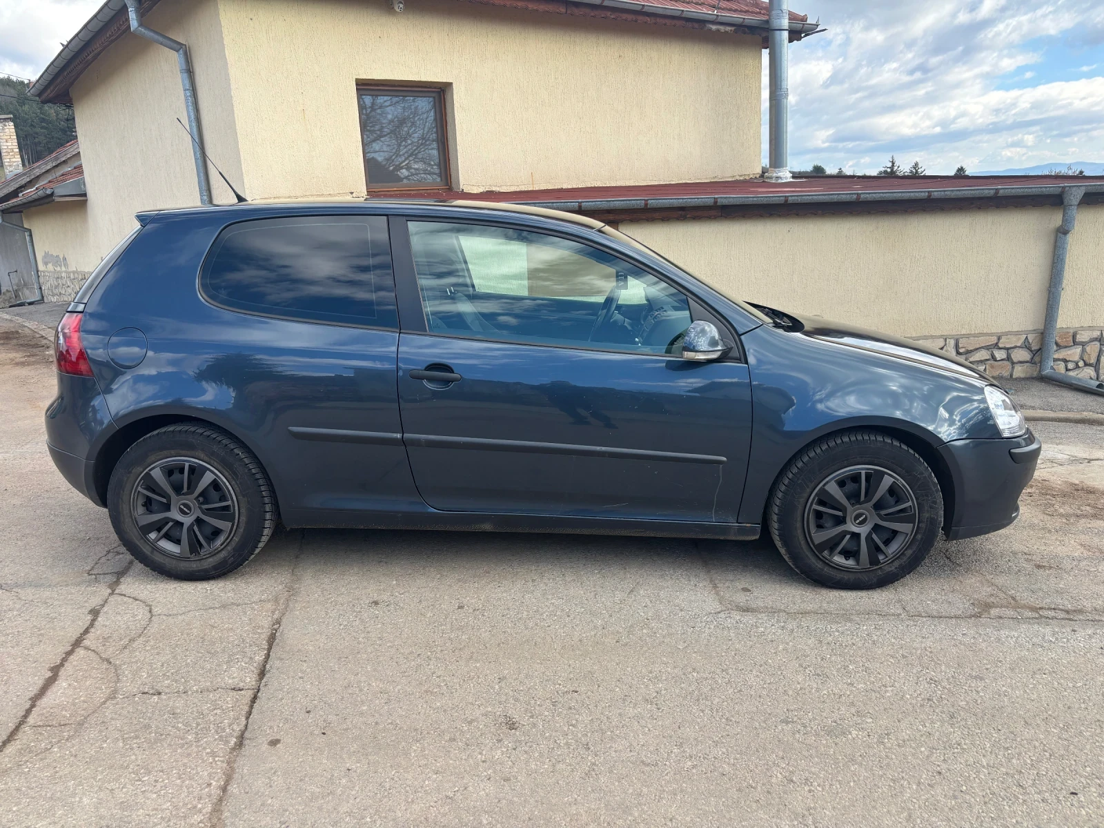 VW Golf, снимка 4 - Автомобили и джипове - 54297398