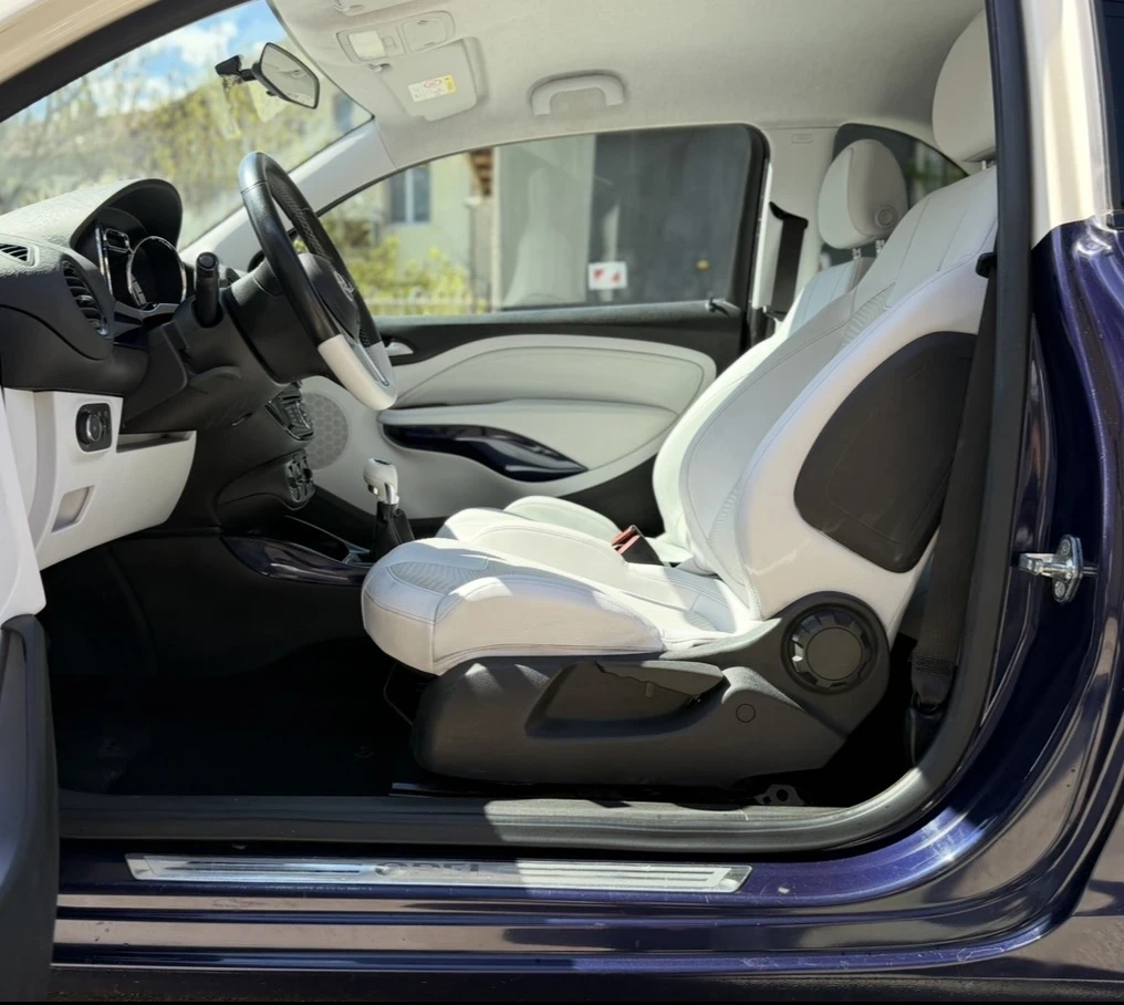 Opel Adam Opel Adam / 1.4i/ 87�.�/ ��� ����� ����� | Mobile.bg � ����������� 9