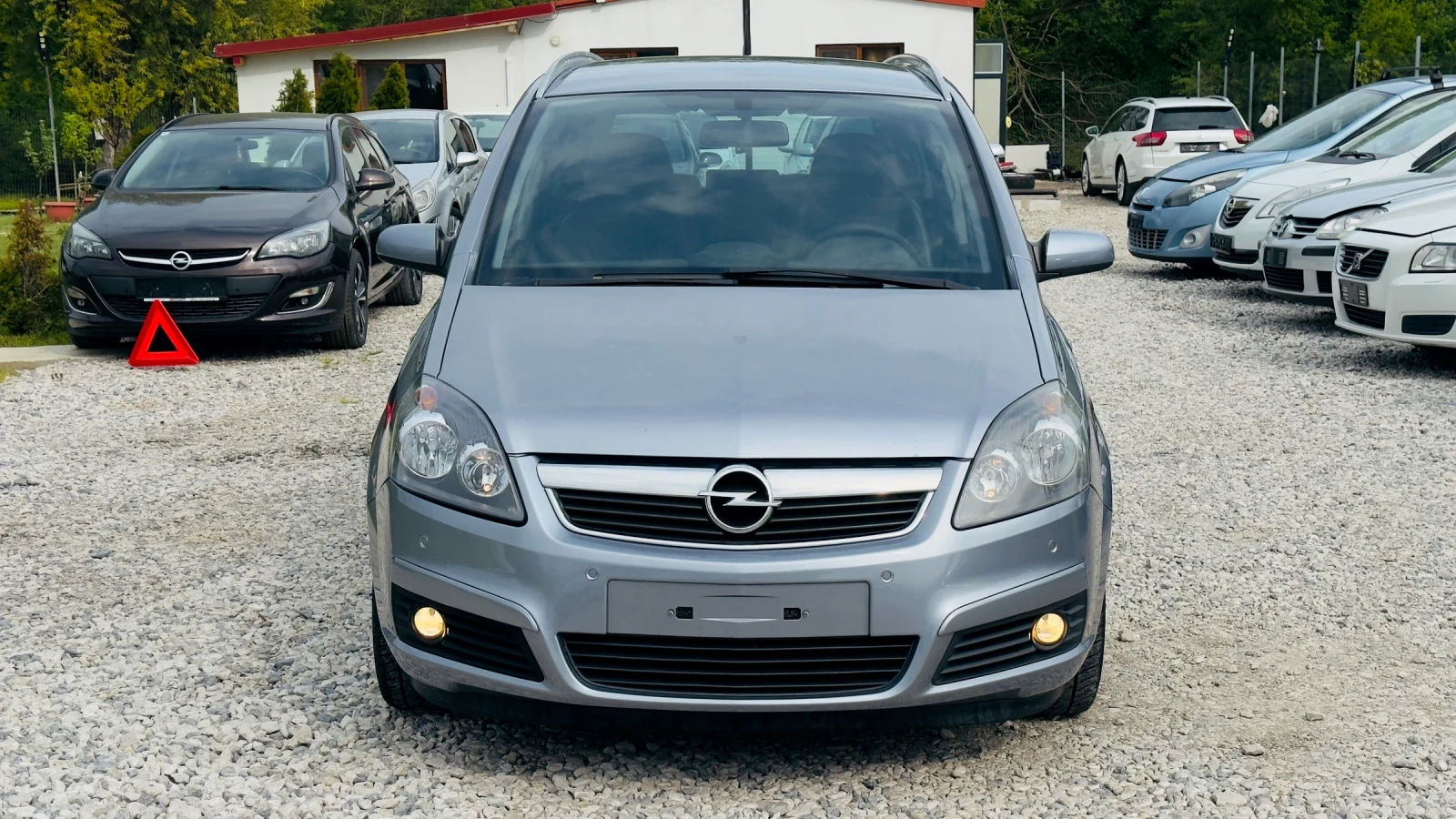 Opel Zafira 1.6 ������ 6+ 1 ����� 177000 �� | Mobile.bg � ����������� 2