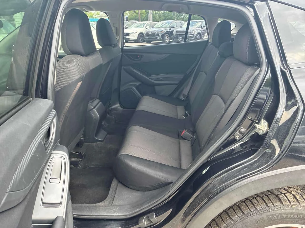 Subaru Crosstrek * Manual * CARFAX * ПОДГРЕВИ * KEYLESS , снимка 12 - Автомобили и джипове - 55130925