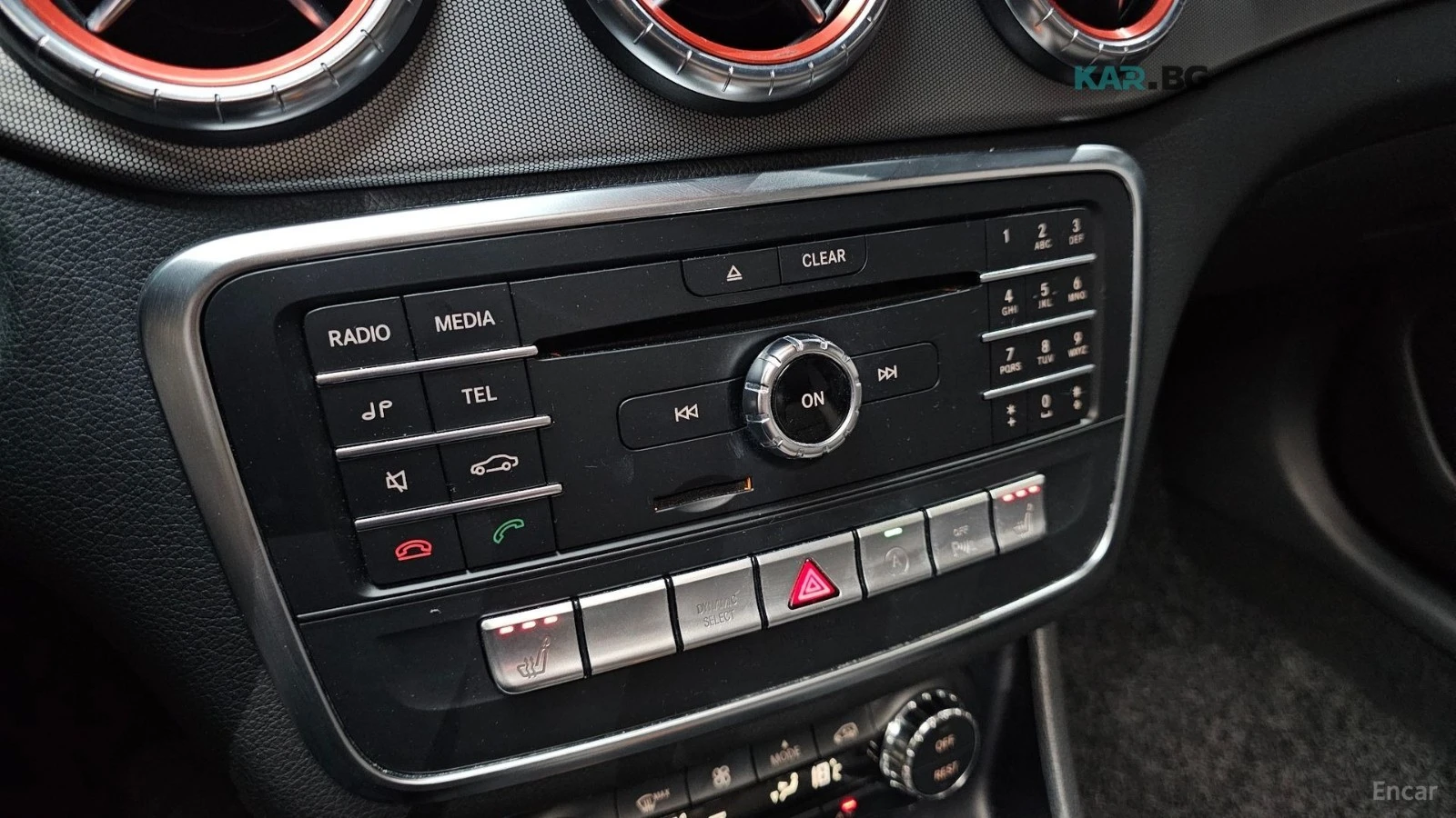 Mercedes-Benz CLA 220 AMG* КОЖА* ПАНО* КАМЕРА, снимка 16 - Автомобили и джипове - 55321051